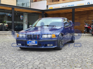 BMW 328i
