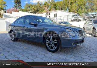 Mercedes Benz E240