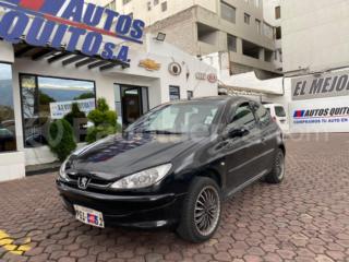 Peugeot Berlina 206 XR