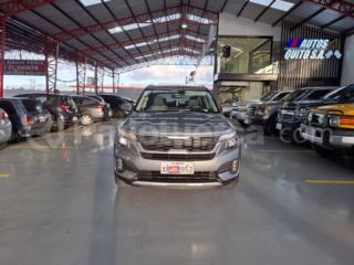 Kia Seltos EX