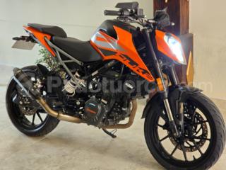 KTM Duke 200 ABS