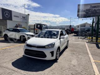 Kia Soluto LX