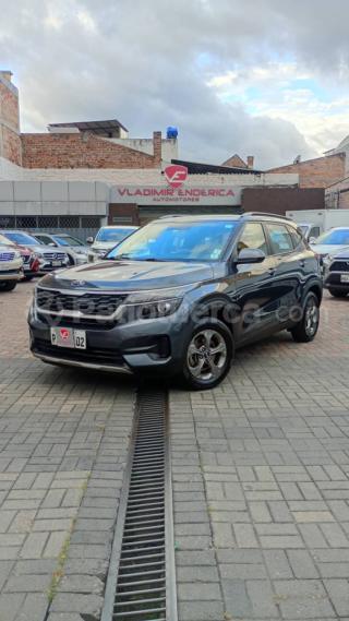 Kia Seltos EX