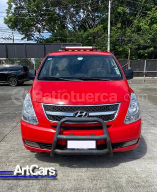 Hyundai H1 12 pasajeros
