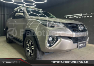 Toyota Fortuner 4.0