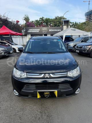Mitsubishi Outlander 2014