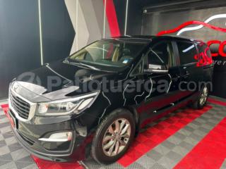 Kia Grand Carnival