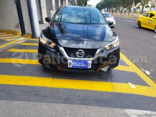 Nissan Versa Sense 2022