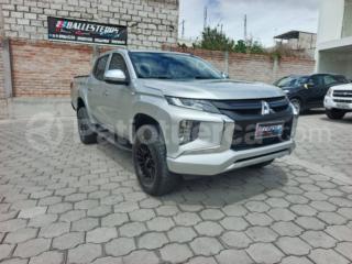 Mitsubishi L200 HIRIDER 2023