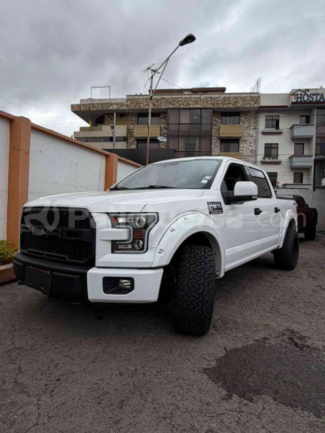Ford F150 XLT lariat flareside 2016