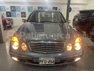 Mercedes Benz—™ E320 2003