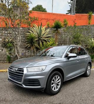 Audi Q5 TFSI TIPTRONIC