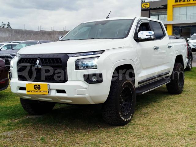 Mitsubishi Triton GLX 2025