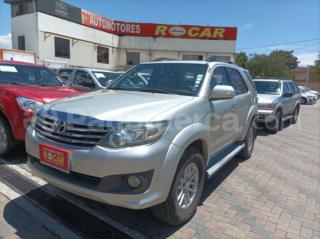 Toyota Fortuner 2.7