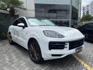Porsche CAYENNE E-HYBRID COUPE