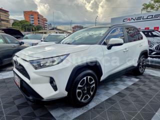 Toyota RAV4 LS