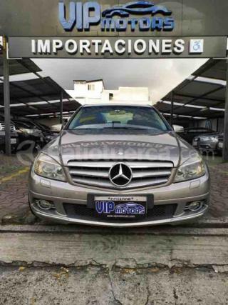 Mercedes Benz—™ C350 2009