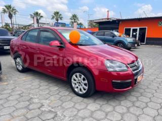 Volkswagen Bora Style Active 2.5 4P 2008