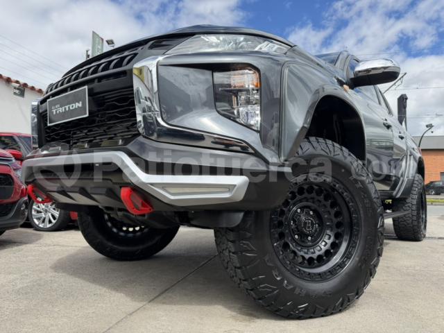 Mitsubishi Triton GLX 2024