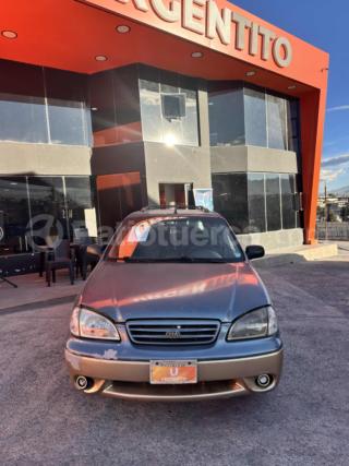 Kia Carens 2001