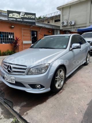 Mercedes Benz—™ C300 2009