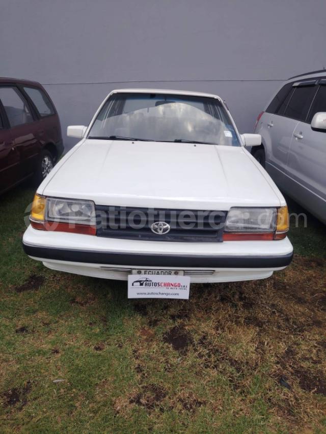 Toyota Corona 1986