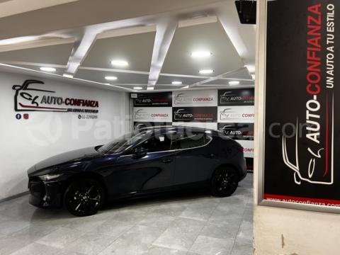 Mazda Mazda 3 High 2021