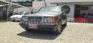 Mercedes Benz—™ 300E 1986