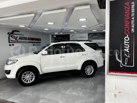 Toyota Fortuner 2.7 2014
