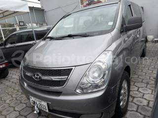 Hyundai H1 12 pasajeros