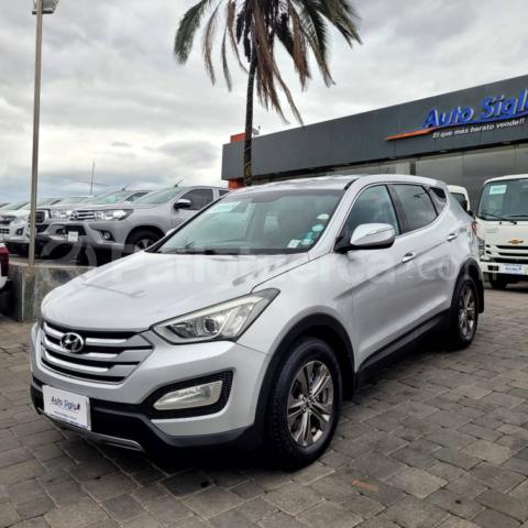 Hyundai Santa Fe 4x2 2013