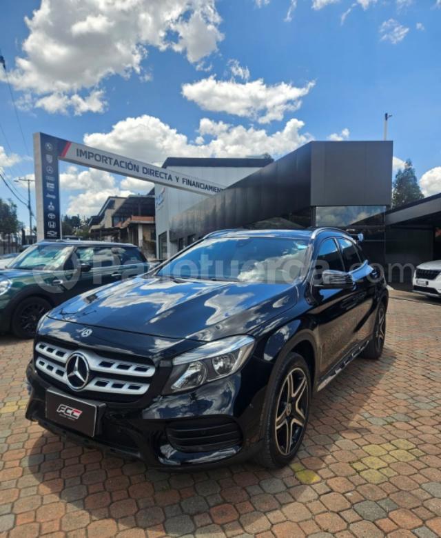 Mercedes Benz GLA 250 4 MATIC 2018
