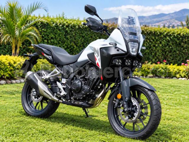 Honda CB500X 2024