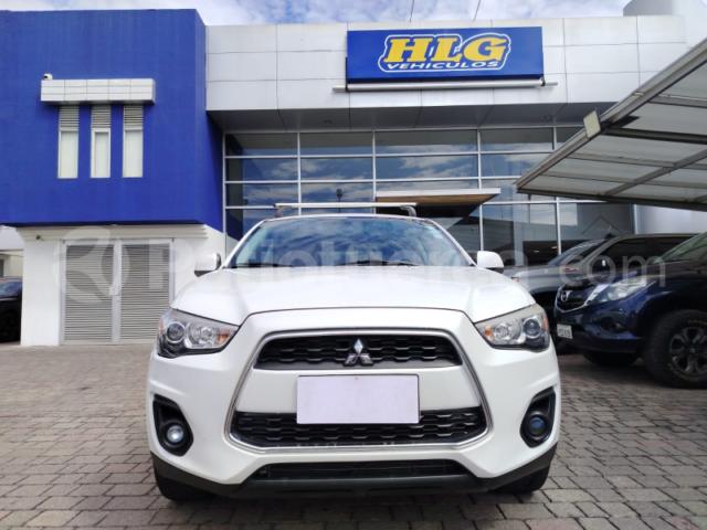 Mitsubishi Outlander Sport 2014