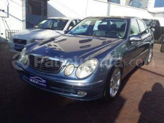 Mercedes Benz—™ E320 2003